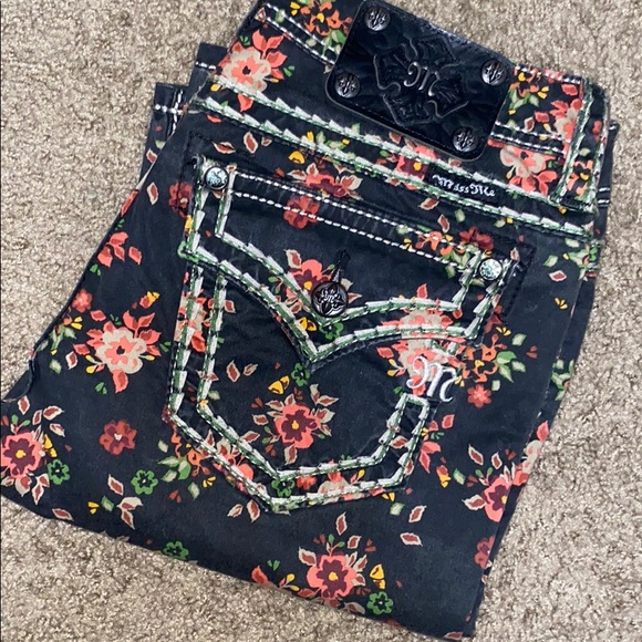 Miss Me Denim - Black Miss Me Ankle Skinny floral "cargo" jeans